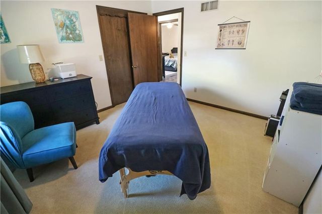 26 NE 360th Road, Warrensburg, MO 64093