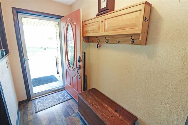 26 NE 360th Road, Warrensburg, MO 64093