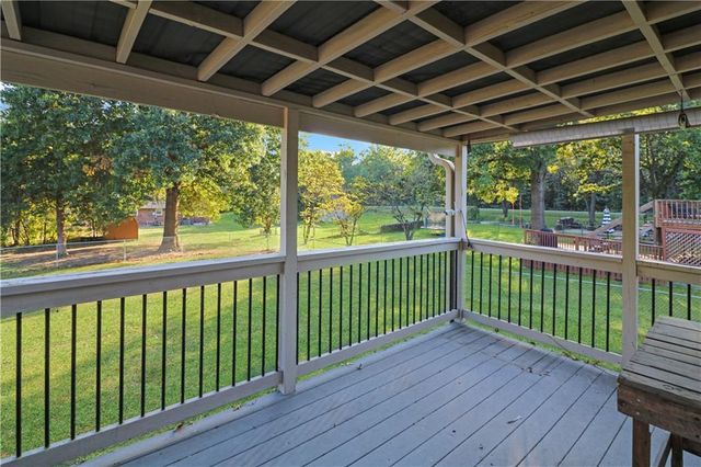 26 NE 360th Road, Warrensburg, MO 64093