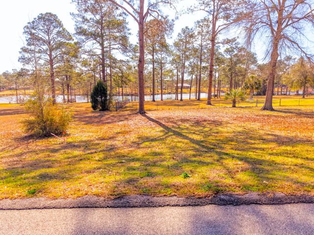 10 Lake Drive Lot 7, Defuniak Springs, FL 32433