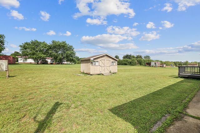 1572 Old Nashville Dirt Rd, Shelbyville, TN 37160