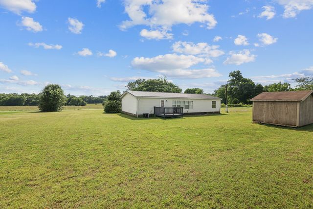 1572 Old Nashville Dirt Rd, Shelbyville, TN 37160