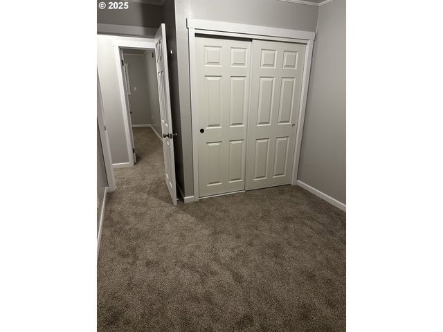 302 S 19TH Ave, Cornelius, OR 97113