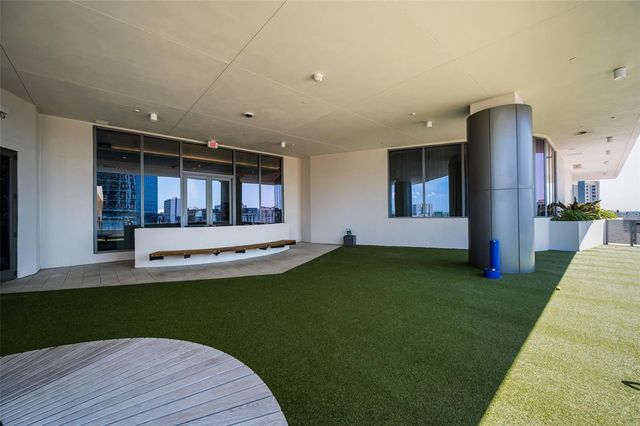 275 1ST AVENUE S 3503, St Petersburg, FL 33701