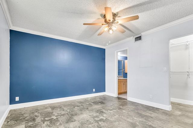 5510 Lakeside Drive 202, Margate, FL 33063