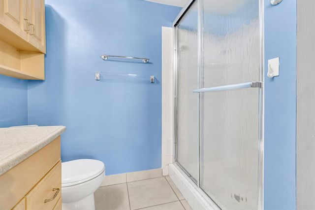 5510 Lakeside Drive 202, Margate, FL 33063