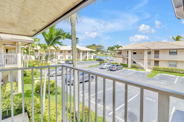 5510 Lakeside Drive 202, Margate, FL 33063