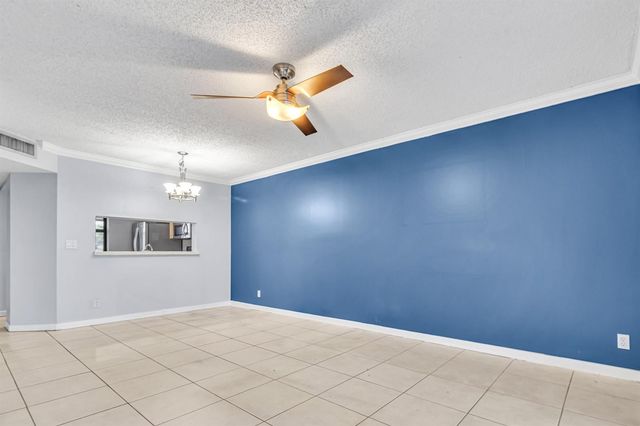 5510 Lakeside Drive 202, Margate, FL 33063