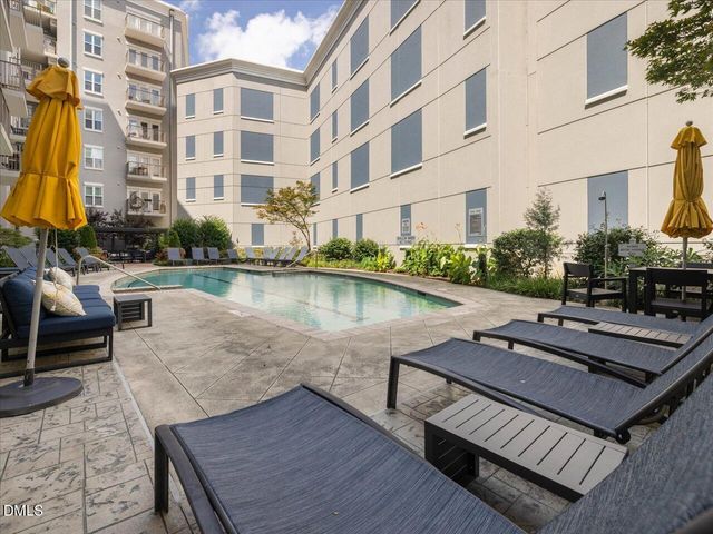 222 Glenwood Avenue 304, Raleigh, NC 27603