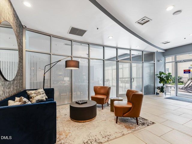 222 Glenwood Avenue 304, Raleigh, NC 27603