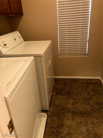 8962 Rutherford Grove Street, Las Vegas, NV 89148