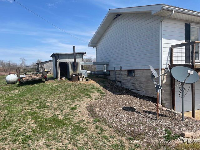 3463 Bethel Dr Summersville Drive, Summersville, MO 65571