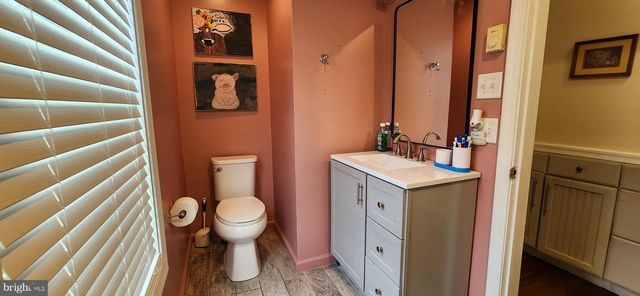 13452 CLOPPER RD, Hagerstown, MD 21742