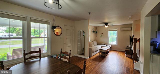 13452 CLOPPER RD, Hagerstown, MD 21742