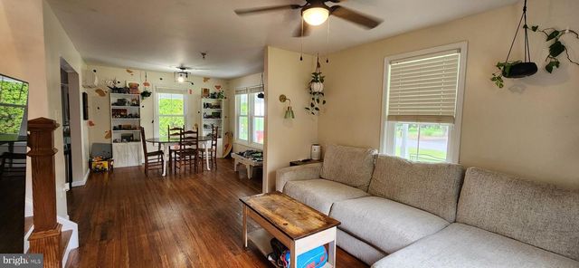 13452 CLOPPER RD, Hagerstown, MD 21742