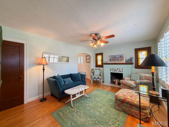 2601 Rockford Avenue, Rock Hill, MO 63144