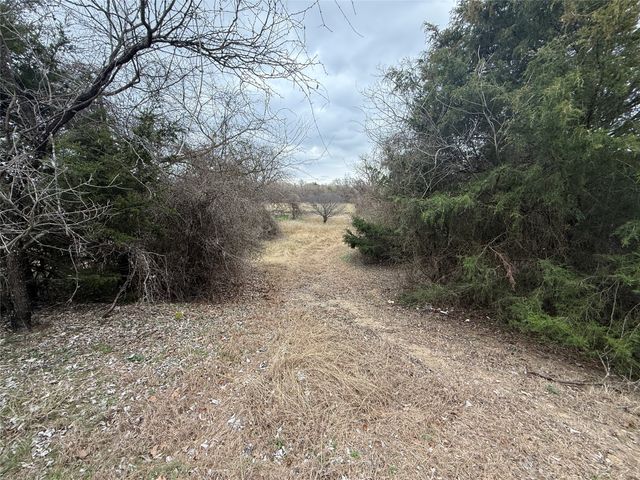 353 County Road 1260, Decatur, TX 76234