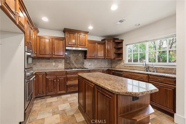 239 Mira Mar Avenue, Long Beach, CA 90803