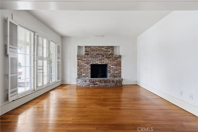 239 Mira Mar Avenue, Long Beach, CA 90803