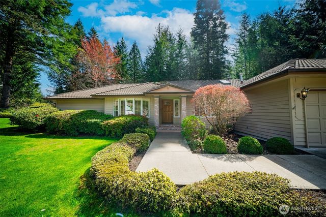 5608 Ridge High Court SW, Olympia, WA 98512