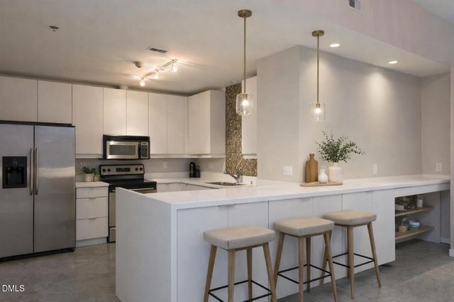 319 Fayetteville Street 210, Raleigh, NC 27601