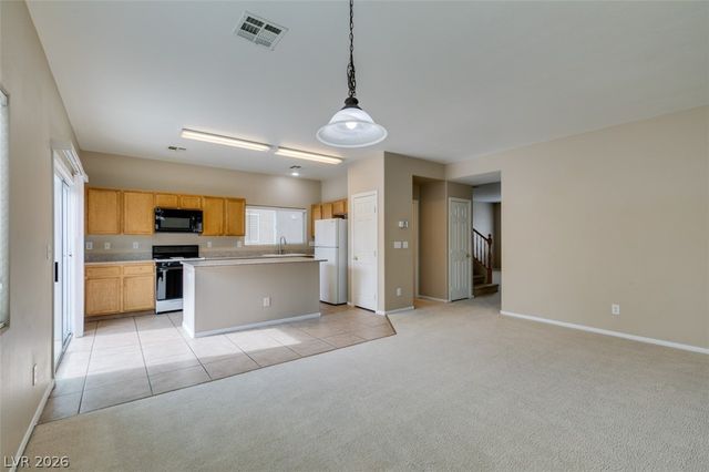 621 Iron Stirrup Avenue, North Las Vegas, NV 89081