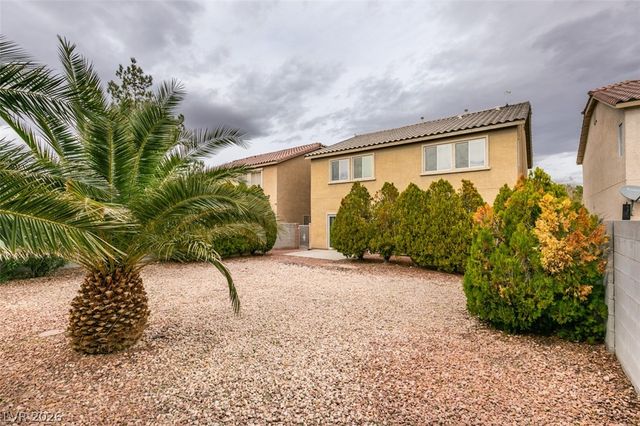 621 Iron Stirrup Avenue, North Las Vegas, NV 89081