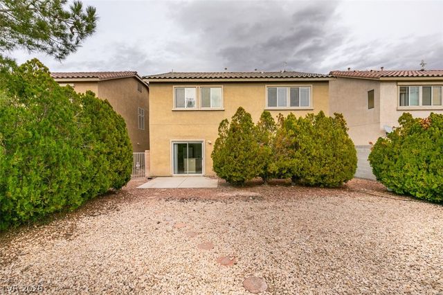 621 Iron Stirrup Avenue, North Las Vegas, NV 89081