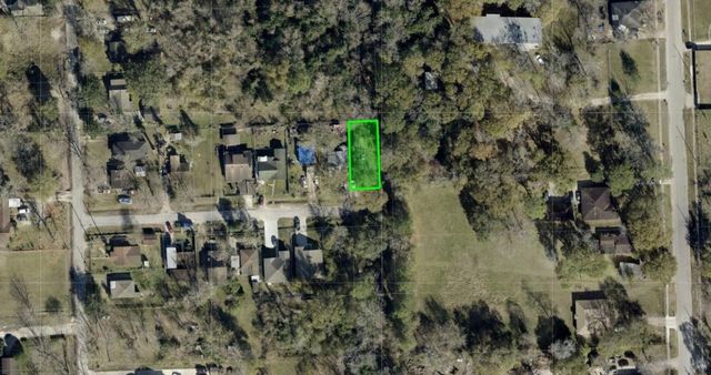 946 Benchfield Drive, Houston, TX 77091