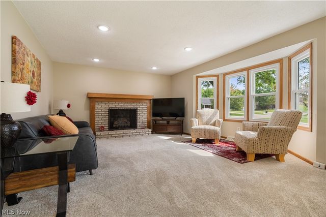 6650 Blendon Avenue NW, Canton, OH 44718