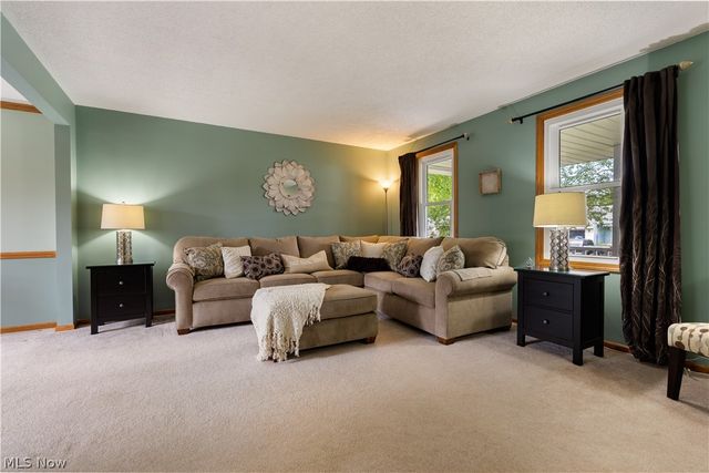 6650 Blendon Avenue NW, Canton, OH 44718