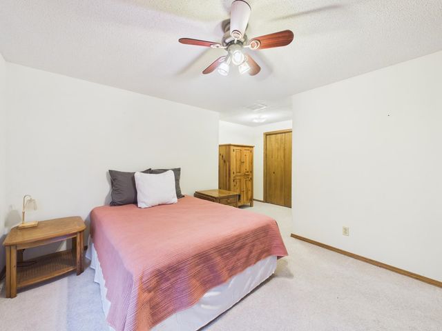 3705 Whispering Brook Ct, Wichita, KS 67220