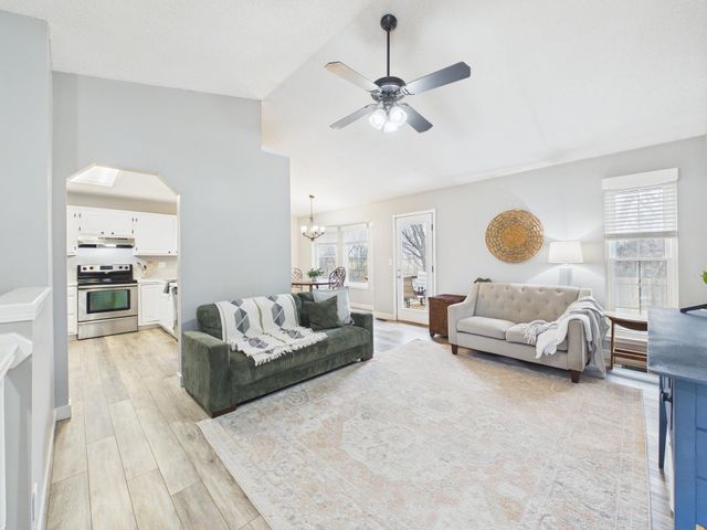 3705 Whispering Brook Ct, Wichita, KS 67220