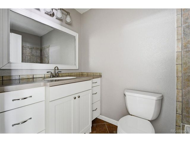 7370 E Florida Ave 1024, Denver, CO 80231