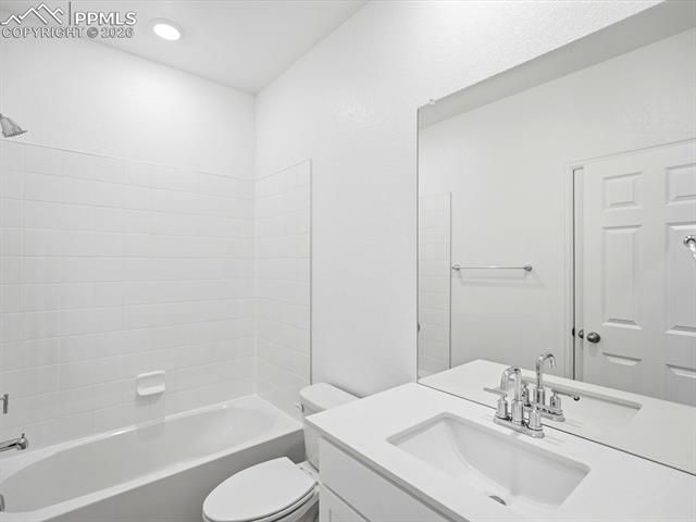 13242 Valley Peak Drive, Peyton, CO 80831