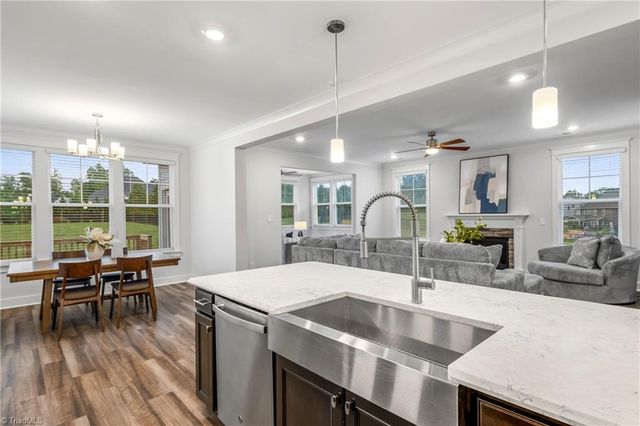 7834 MICHAELIS Street, Greensboro, NC 27455
