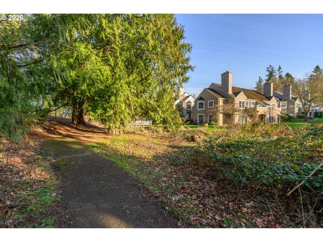 8635 Sw CURRY Dr B, Wilsonville, OR 97070