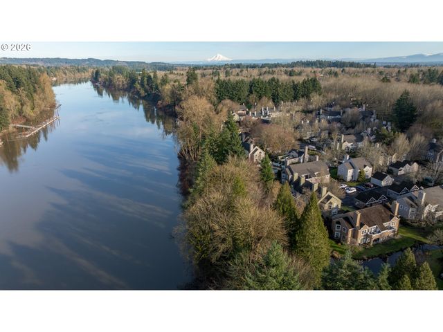 8635 Sw CURRY Dr B, Wilsonville, OR 97070