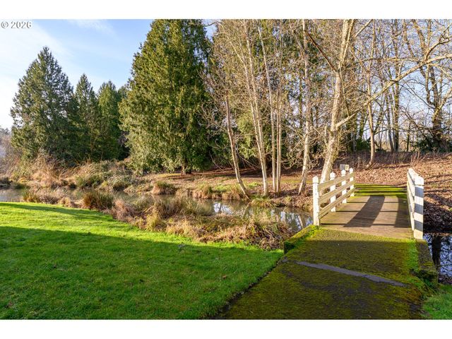 8635 Sw CURRY Dr B, Wilsonville, OR 97070