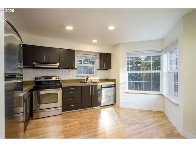 8635 Sw CURRY Dr B, Wilsonville, OR 97070