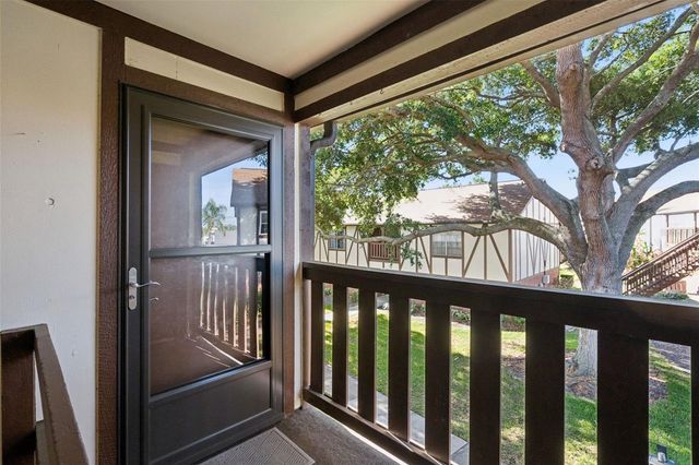 5307 HANSEL AVENUE D8, Orlando, FL 32809