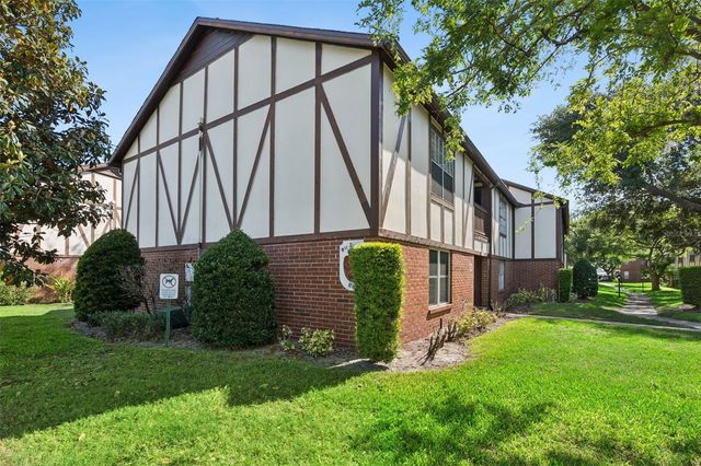 5307 HANSEL AVENUE D8, Orlando, FL 32809