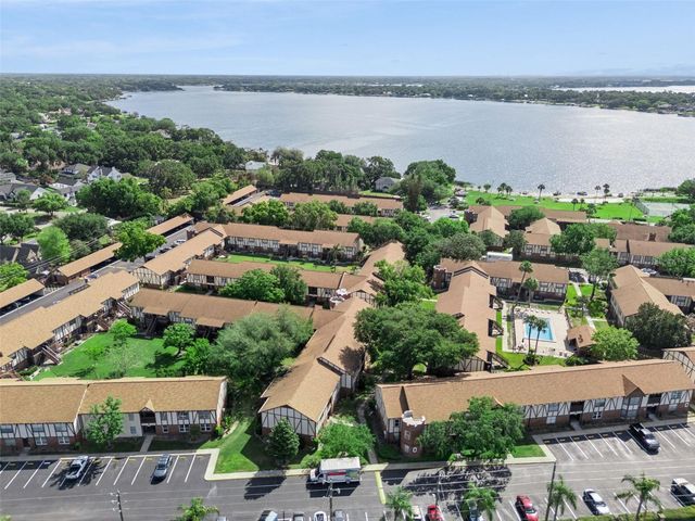 5307 HANSEL AVENUE D8, Orlando, FL 32809