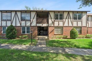 5307 HANSEL AVENUE D8, Orlando, FL 32809