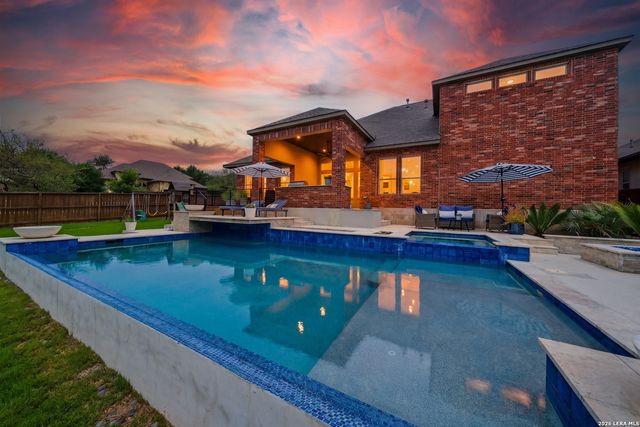 210 SHANNON CIR, San Antonio, TX 78260