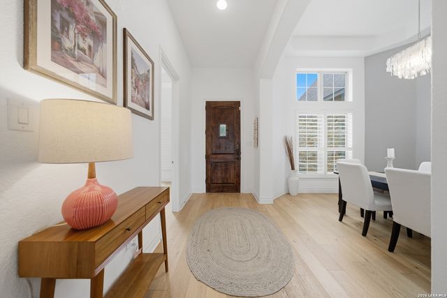 210 SHANNON CIR, San Antonio, TX 78260