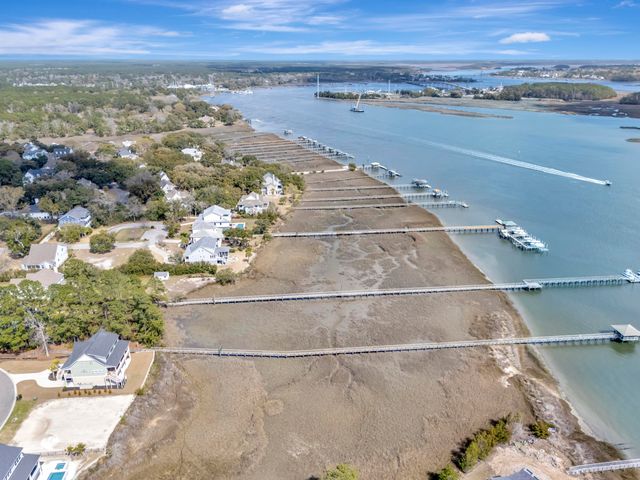 1026 Jervey Point Road, Wando, SC 29492