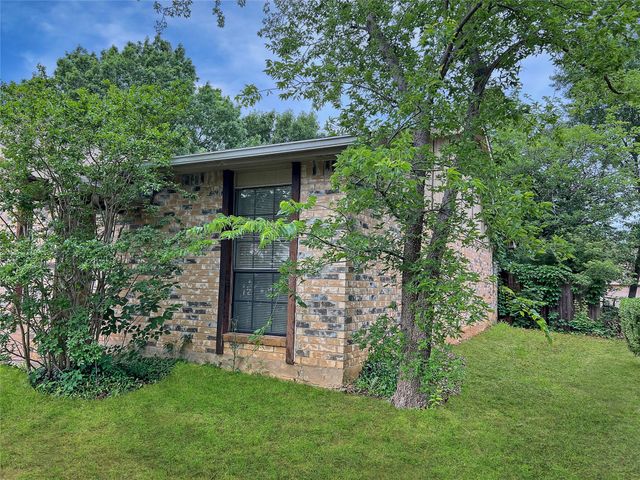 2820 Stratford Lane, Flower Mound, TX 75028