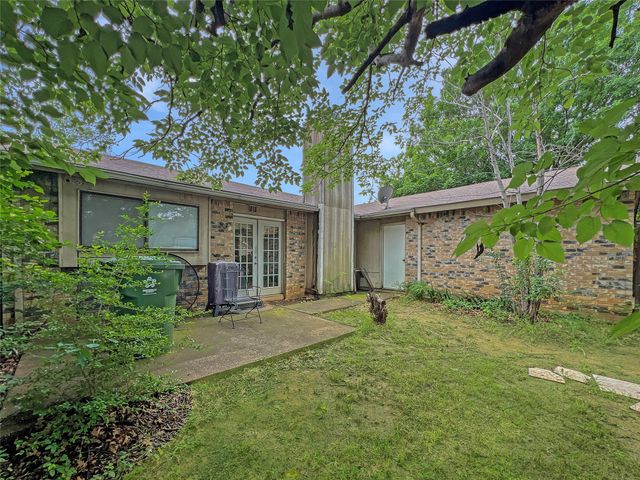 2820 Stratford Lane, Flower Mound, TX 75028