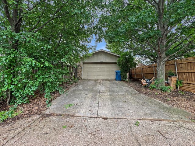 2820 Stratford Lane, Flower Mound, TX 75028